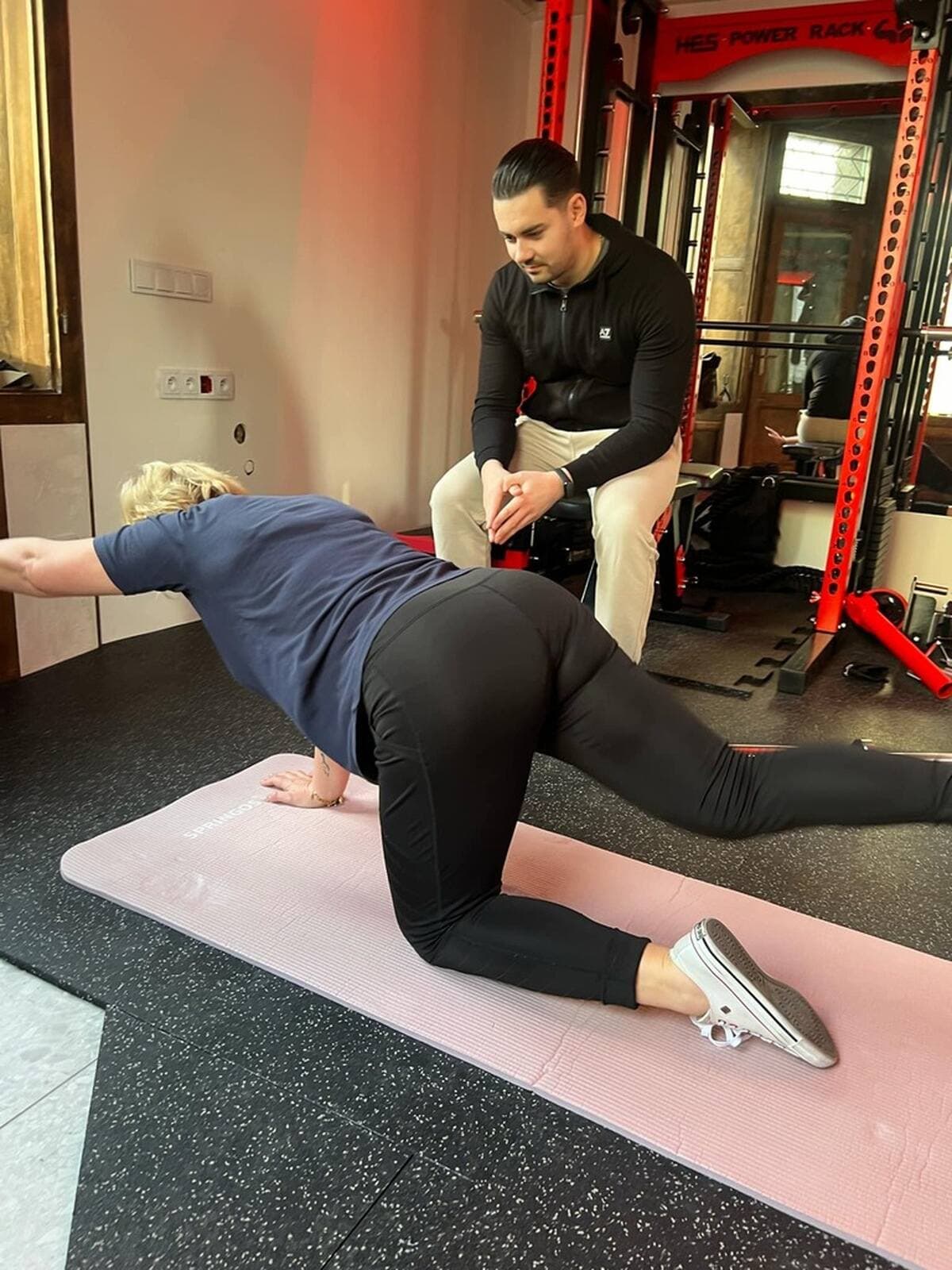 Trening personalny Kraków z trenerem Łukaszem Moczkodan - trening siłowy