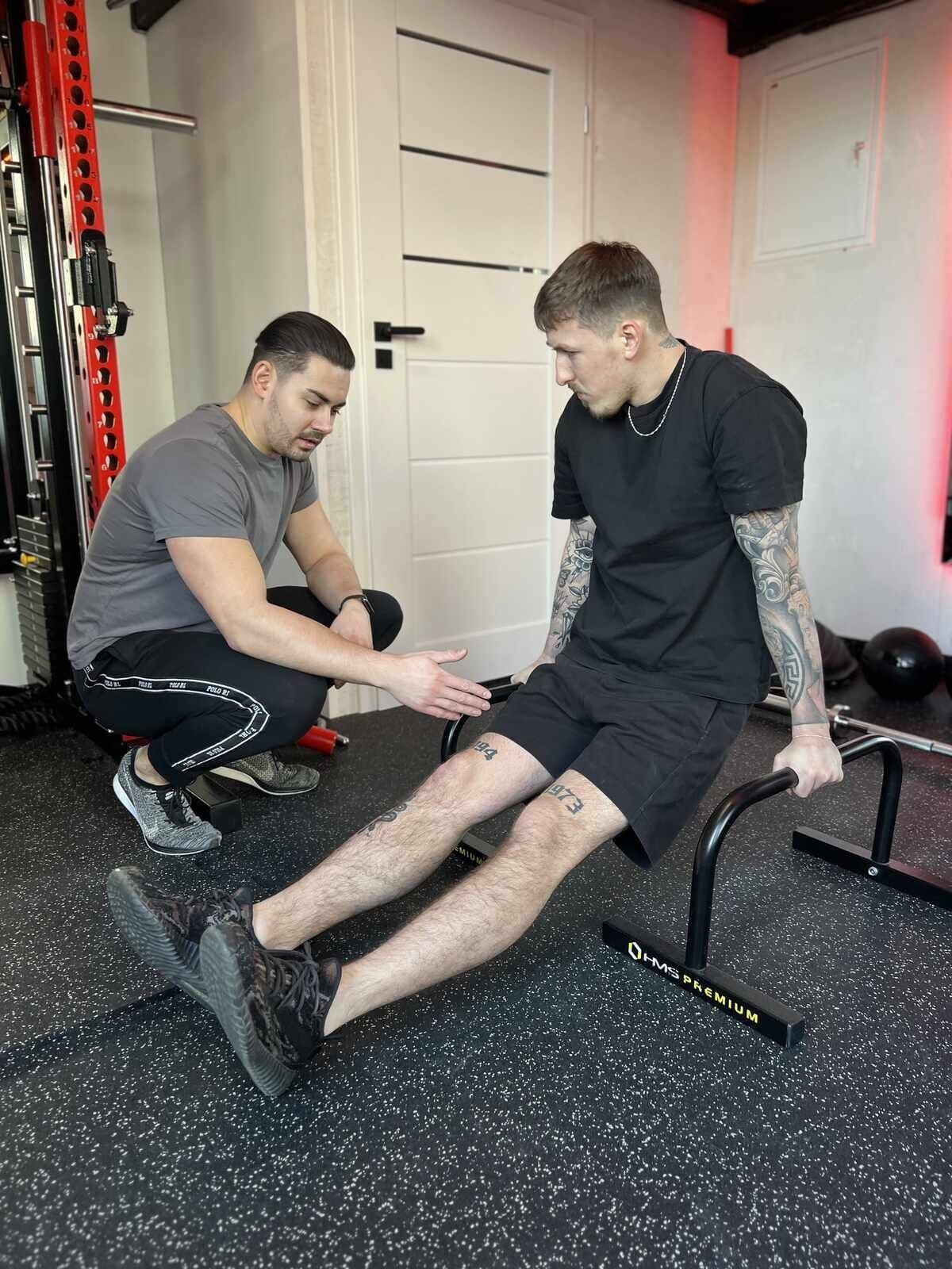 Trening personalny Kraków z trenerem Łukaszem Moczkodan - ćwiczenia funkcjonalne